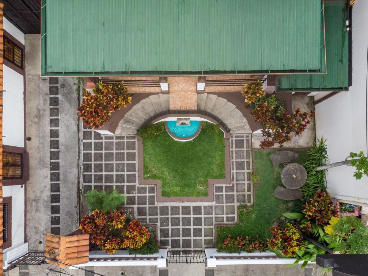 Alajuela City Hotel & Guest House Exterior photo