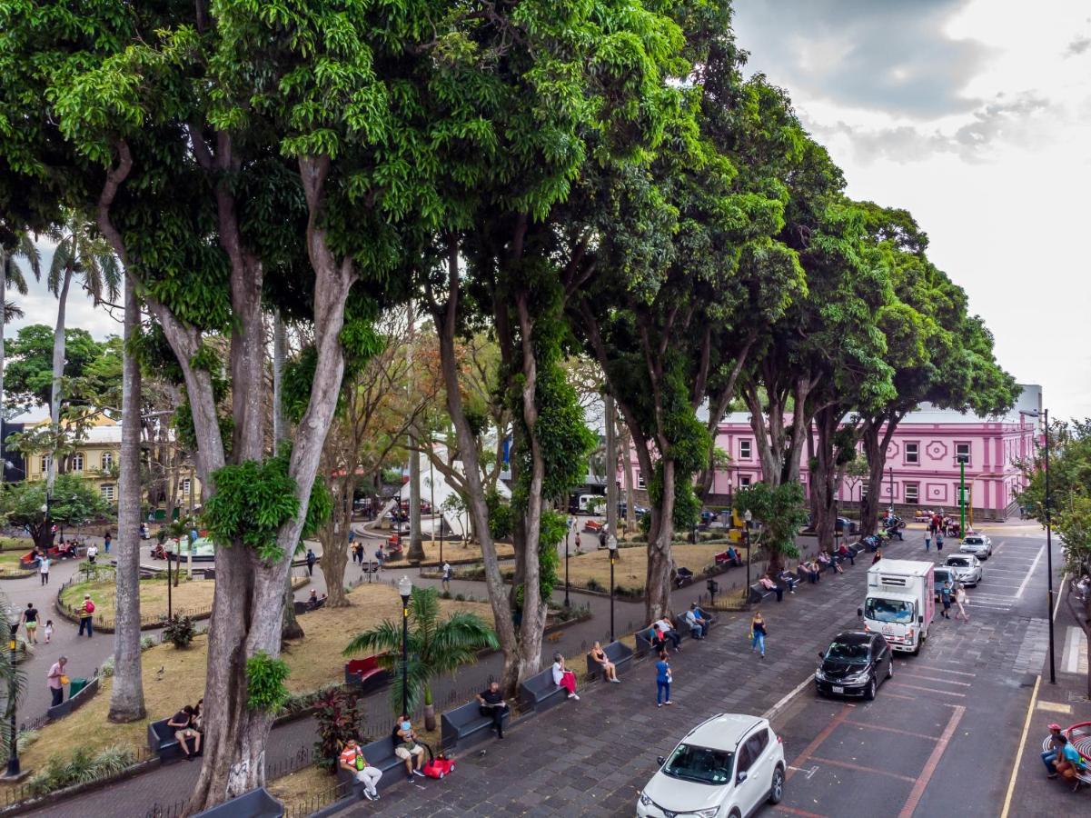 Alajuela City Hotel & Guest House Exterior photo